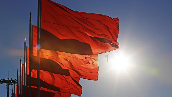 男友长得很帅气，我总是怕他被别的女人勾搭走，该怎么办才好？游戏画面